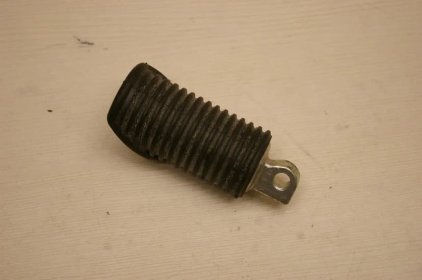 Harley Davidson FXR Chubby Mid Control Style Foot Peg / Footrest Pedal