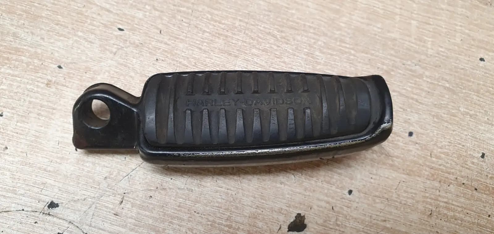 Harley Davidson Front Left Footrest / Peg