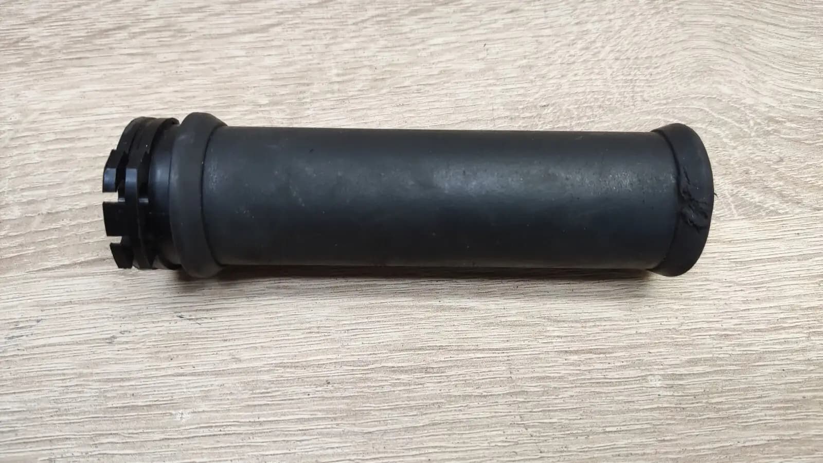 Harley Davidson Sportster XL 1200 C 2008 Throttle Grip / Handle
