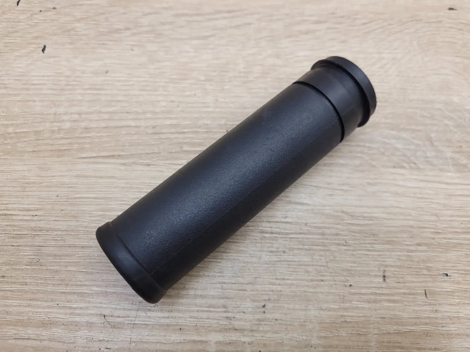 Harley Davidson Dyna / Softail E Throttle Right Hand Grip / Grab